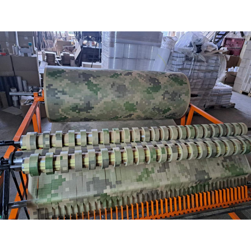 Верстат для перемотування спанбонду, порізання спанбонду